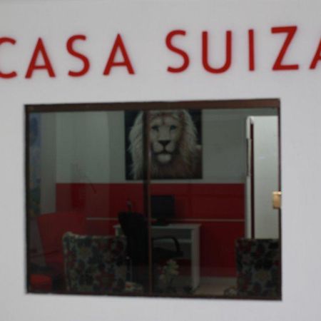 Hostal Casa Suiza อะซุนซิออง ภายนอก รูปภาพ