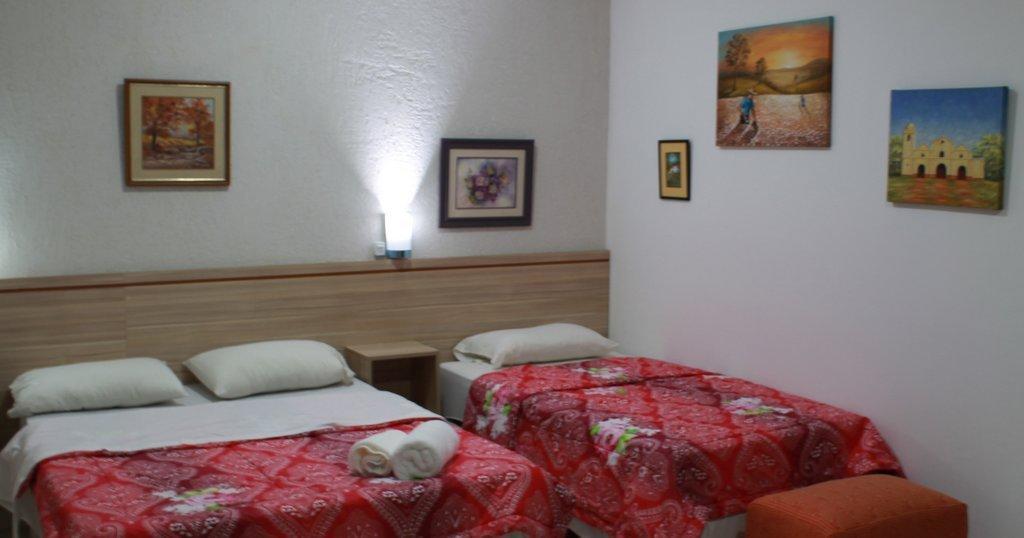 Hostal Casa Suiza อะซุนซิออง ห้อง รูปภาพ